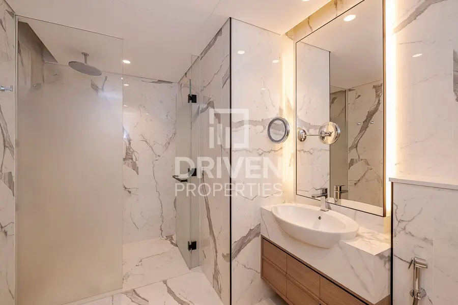 Exclusive | Iconic View | Guest Room | Rented
