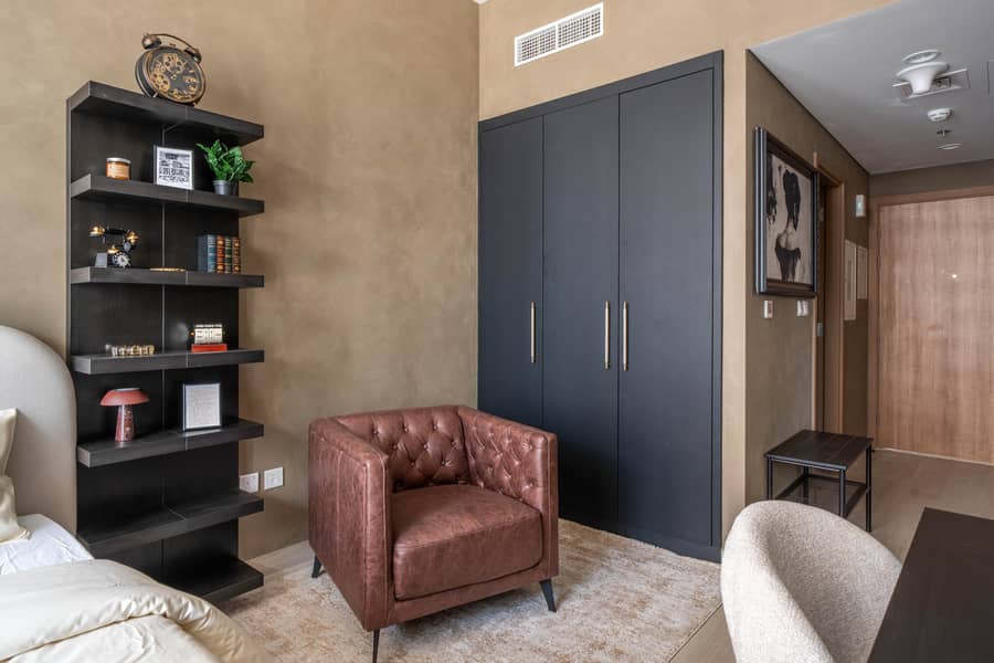 3 807, Riviera Beachfront - Tower B-27. jpg