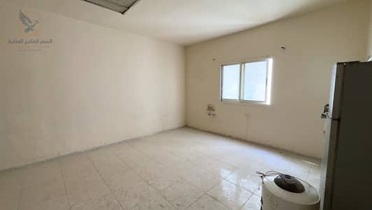 Studio de à à louer à Ajman Industrial, Ajman - غير-مفروش-للا-يجار-0-غرف-الصناعية-2-عجمان-صورة-العقار-08. jpg Studio de à à louer à Ajman Industrial, Ajman - غير-مفروش-للا-يجار-0-غرف-الصناعية-2-عجمان-صورة-العقار-08. jpg