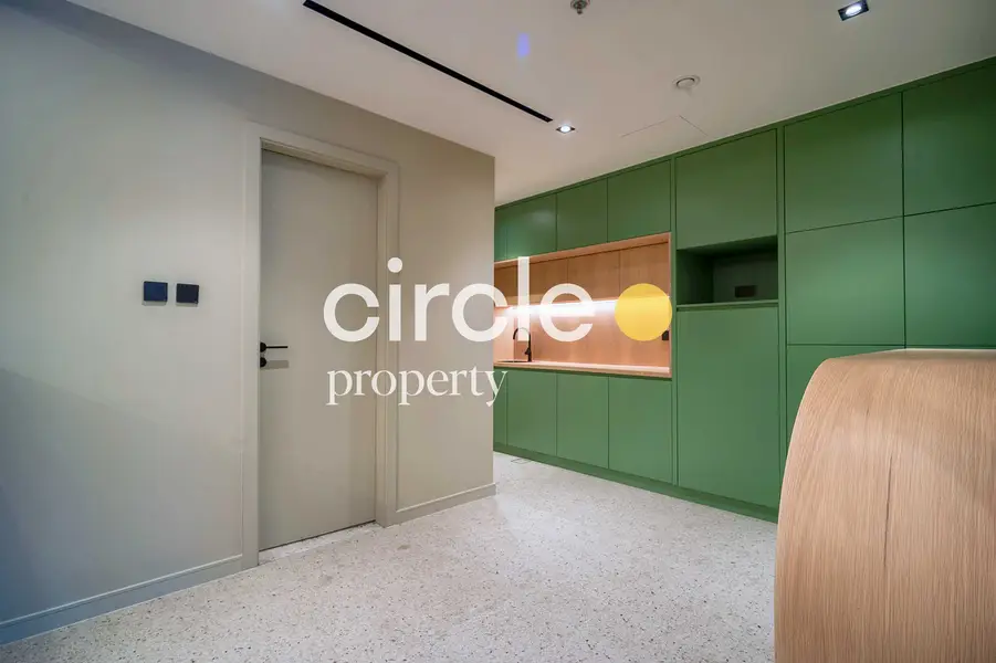 SZR and Marina View | GRADE A | DMCC