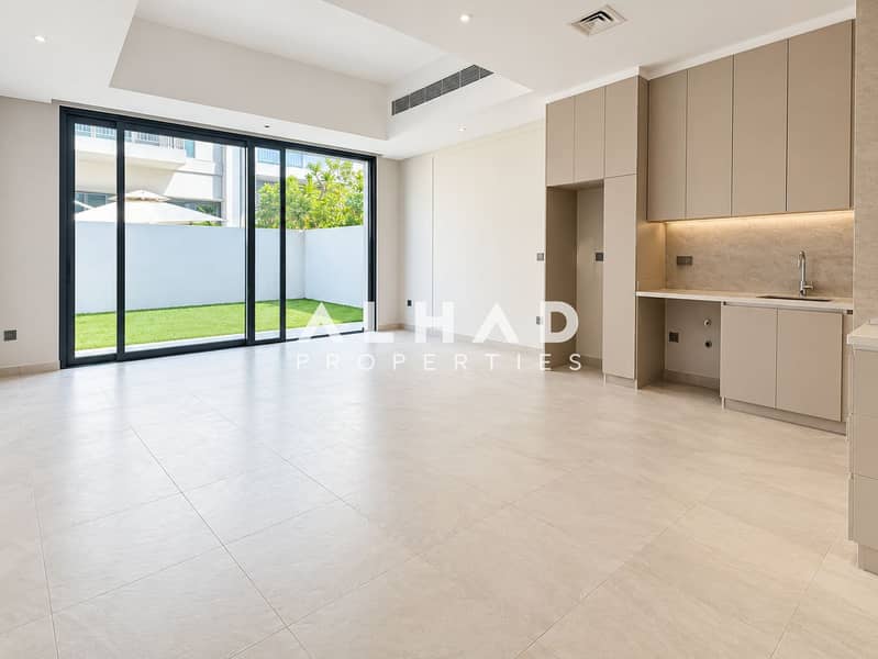 2 Modern Minimalist Apartment with Courtyard Views. png