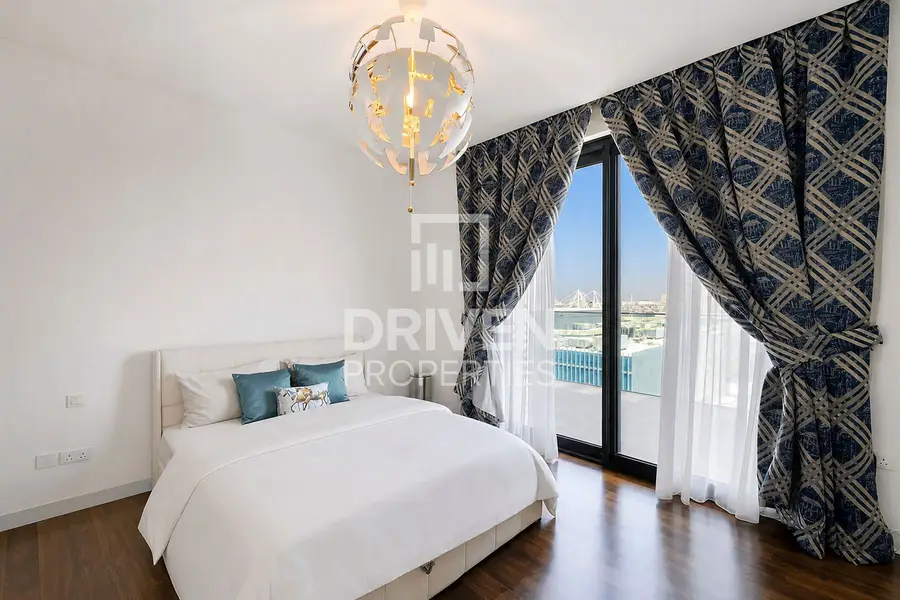 Fully Furnished | Large Layout | Premium Community