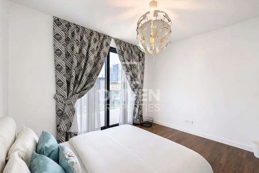 Fully Furnished | Large Layout | Premium Community