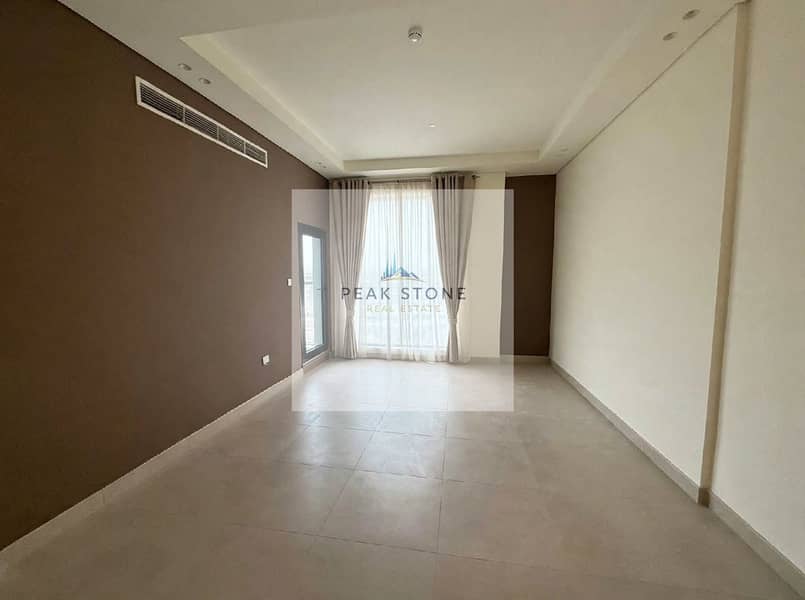 3 156553. jpg