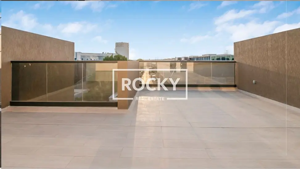 SPACIOUS 3BR + MAIDS COMMUNITY VILLA WITH OPEN KITCHEN | DIP 1