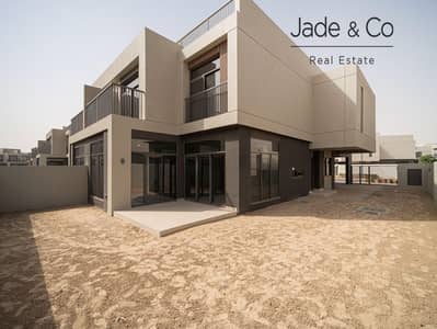 4 Bedroom Villa for Rent in Dubai South, Dubai - Community Expert | Near Amenities | Landscaped