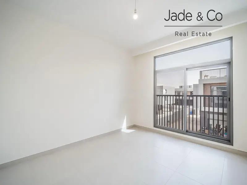 Community Expert | Near Amenities | Landscaped