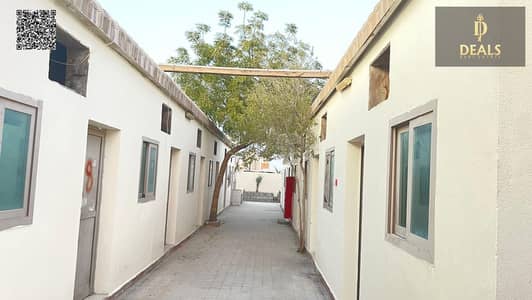 Labour Camp for Rent in Al Sajaa, Sharjah - image. png