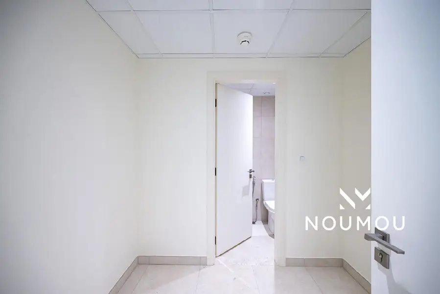 Brand New | Vacant | Community Expert in Prime MJL Location