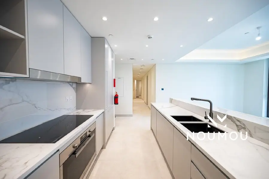 Brand New | Vacant | Community Expert in Prime MJL Location