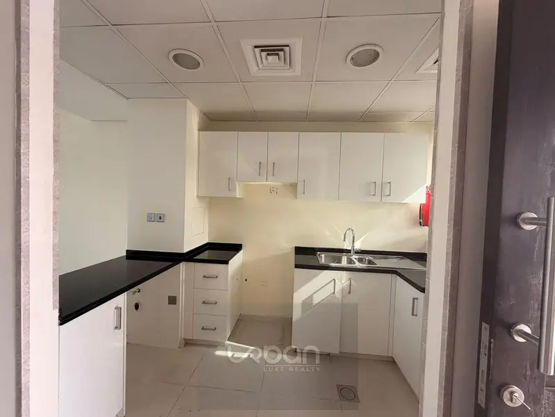 Single row | Well Maintained| Balcony Terrace| Single row