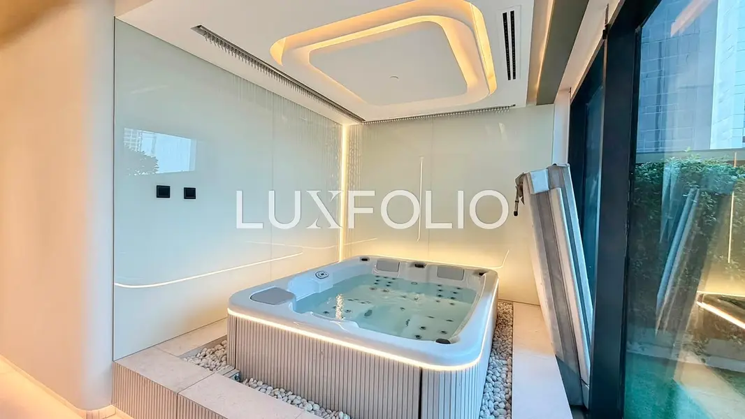 Fully Furnished | Spacious | Vacant