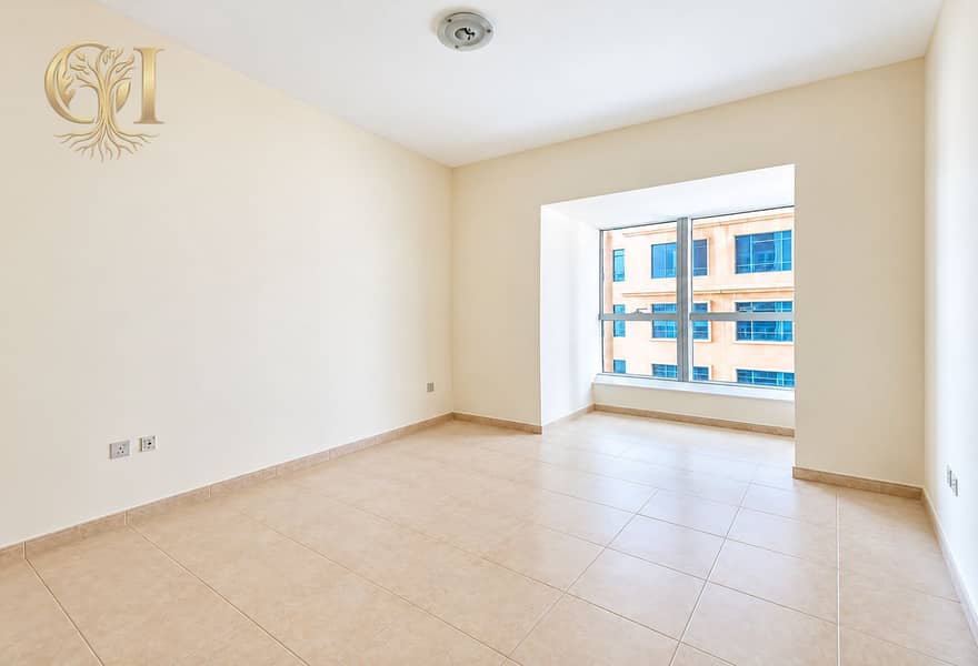 7 Minimalist Room with Recessed Window Bay. png