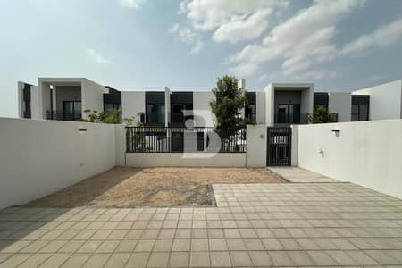 تاون هاوس 3 غرف نوم للايجار في فيلانوفا، دبي - تاون هاوس في لاروزا 5،لاروزا،فيلانوفا 3 غرف 162999 درهم - 16701908