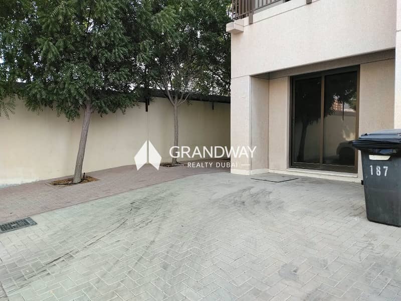 5 Spacious 5BR I TwinsVilla I Great Location — photo 5