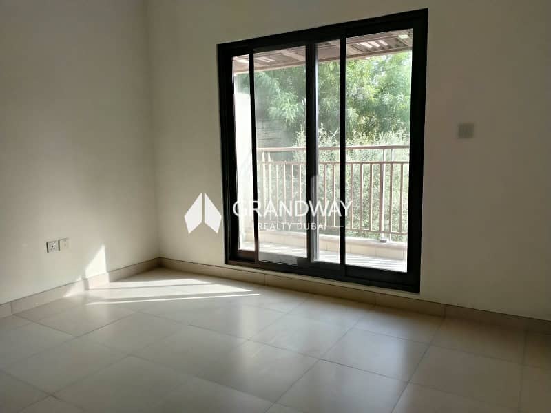 8 Spacious 5BR I TwinsVilla I Great Location — photo 8