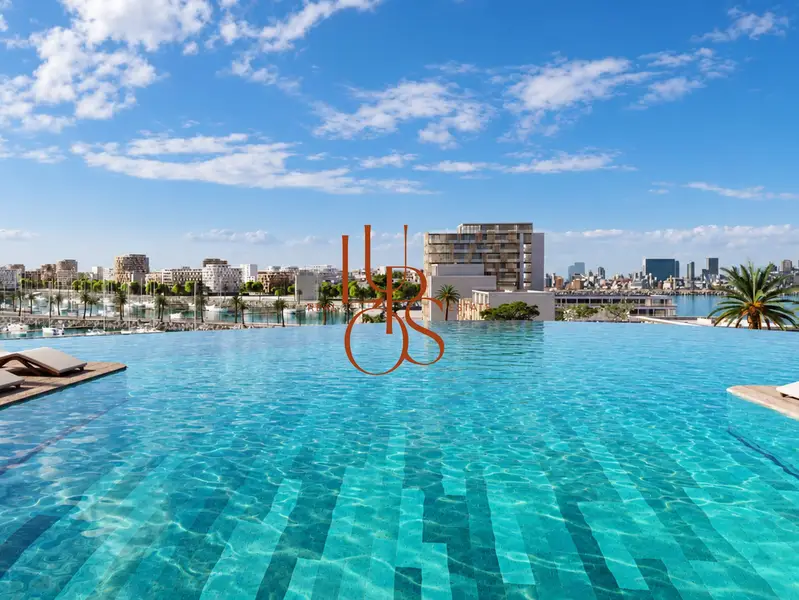Waterfront Living | Infinity Pool & Sports Courts