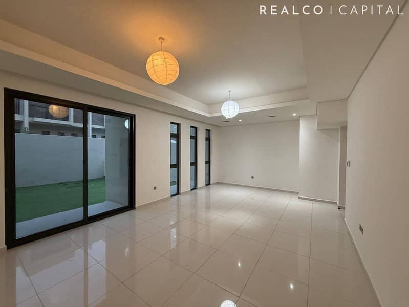 Rijwoning in DAMAC Hills 2 (Akoya by DAMAC),Zinnia, 3 slaapkamers, 105000 AED - 16866081 Rijwoning in DAMAC Hills 2 (Akoya by DAMAC),Zinnia, 3 slaapkamers, 105000 AED - 16866081