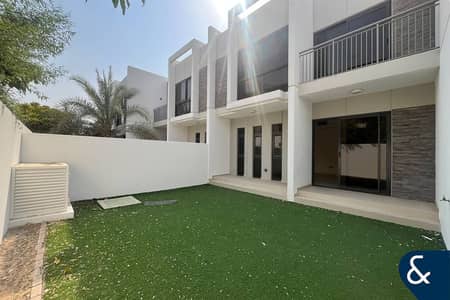 3 Bedroom Townhouse for Sale in DAMAC Hills 2 (Akoya by DAMAC), Dubai - Vacant Now | Best Layout | R2M Type | 3 B+M