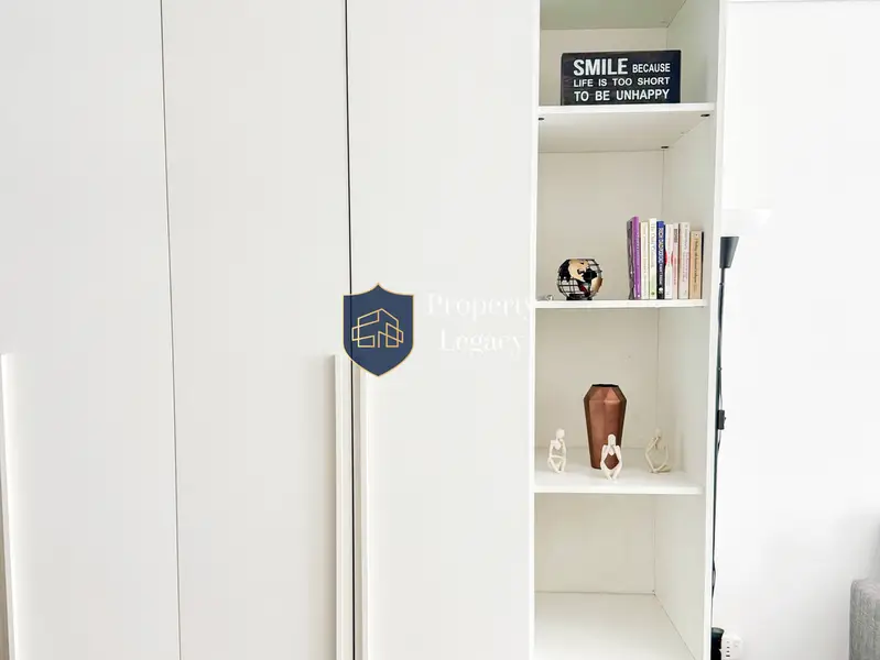 Fully Furnished | Huge Layout | Available in Oct