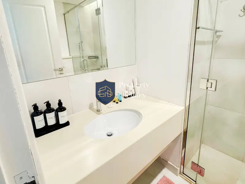 Fully Furnished | Huge Layout | Available in Oct