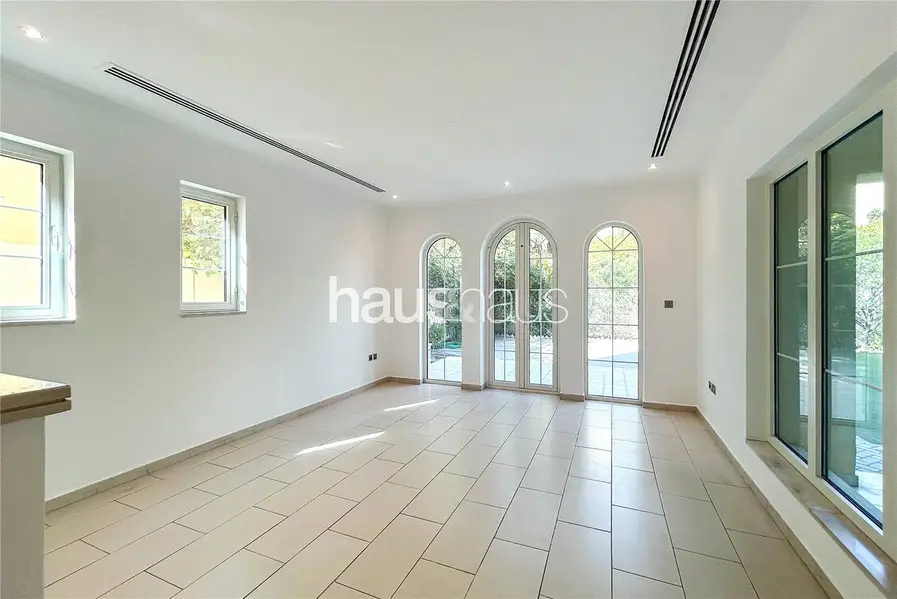 Vacant Now | Well Maintained | Internal