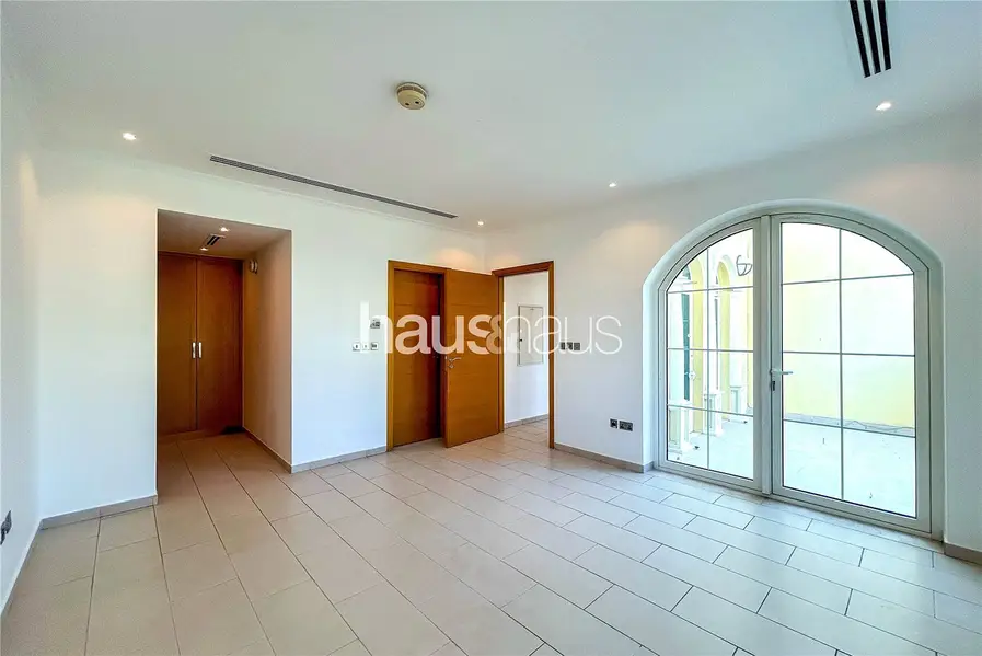 Vacant Now | Well Maintained | Internal