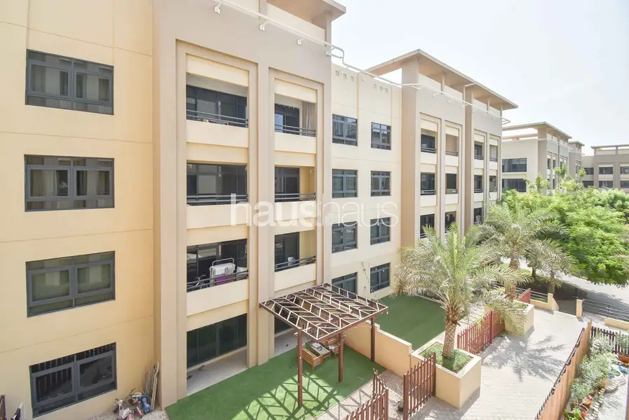 Vacant Now | Vastu | Renovated | 2 Parking | Study