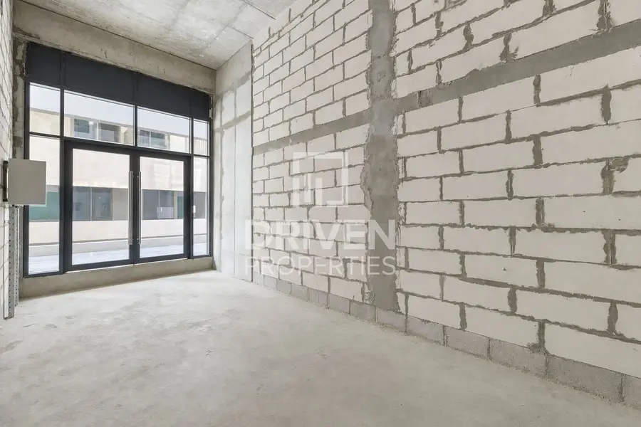 Prime Retail Shop | Shell and Core | Vacant