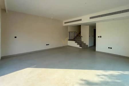 5 habitaciones Townhouse para en Alquiler en DAMAC Lagoons, Dubai - Casa adosada en DAMAC Lagoons,Malta, 5 dormitorios, 250000 AED - 16866280 5 habitaciones Townhouse para en Alquiler en DAMAC Lagoons, Dubai - Casa adosada en DAMAC Lagoons,Malta, 5 dormitorios, 250000 AED - 16866280