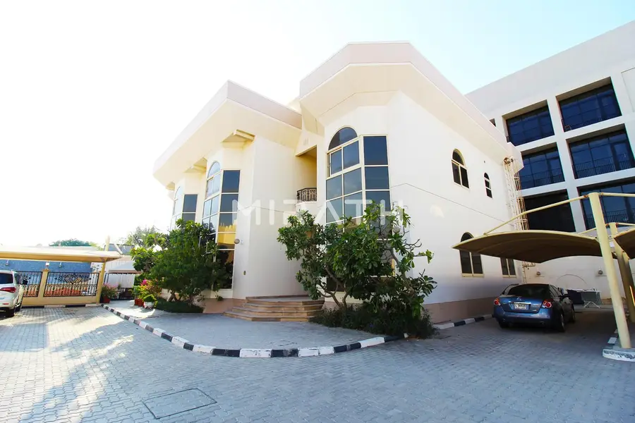 Glamorous Villa | Swimming Pool | Close to Beach