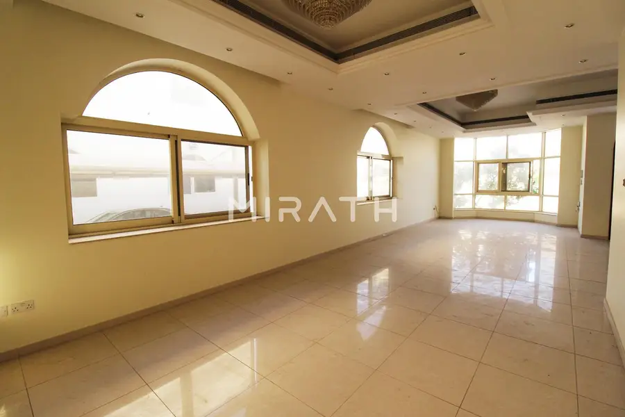 Glamorous Villa | Swimming Pool | Close to Beach