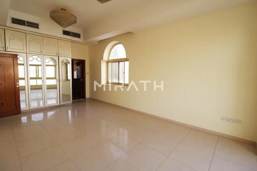 Glamorous Villa | Swimming Pool | Close to Beach