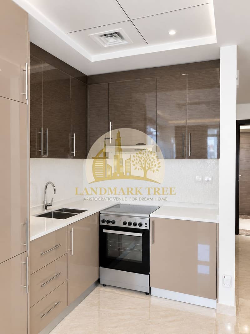 3 Bright Modern L-Shaped Kitchen. png