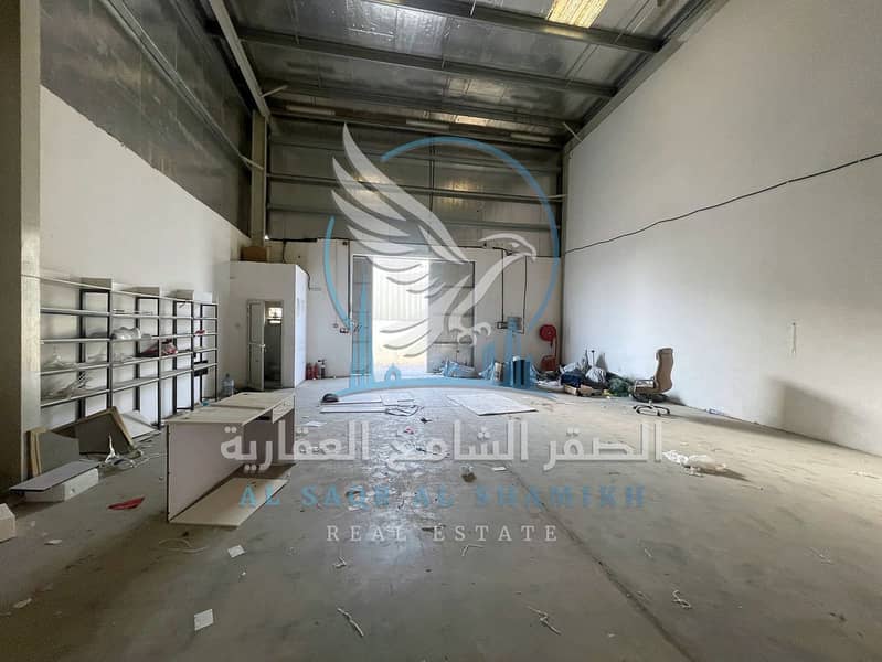 4 مستودع-للا-يجار-الصناعيه-18-الشارقه-صورة-العقار-aq-0001-03. jpg