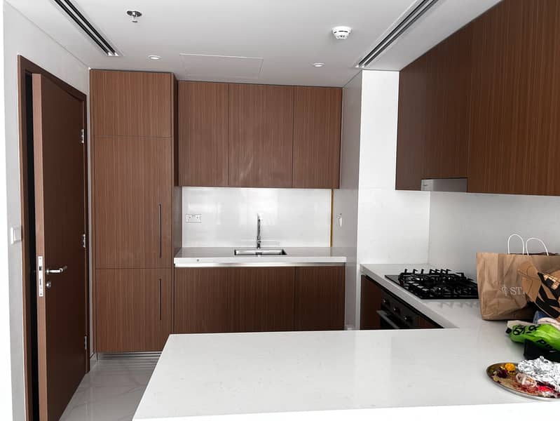 2 f1ac190d-d979-4b48-8814-2a7c234b8bed. jpg