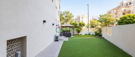 4BR Villa | Somerset Mews | Garden & Park Views | Maids Room