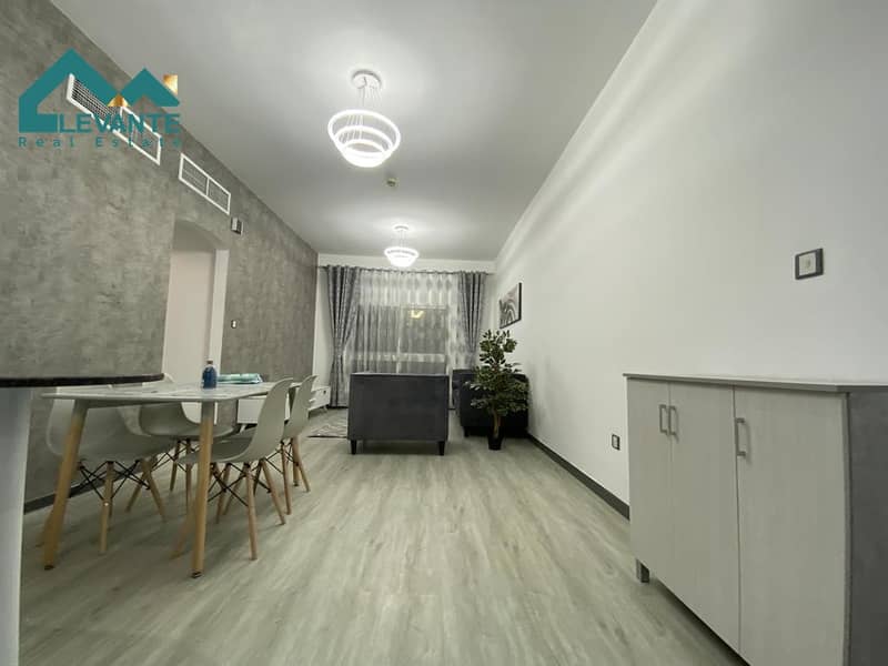 4 Image 4