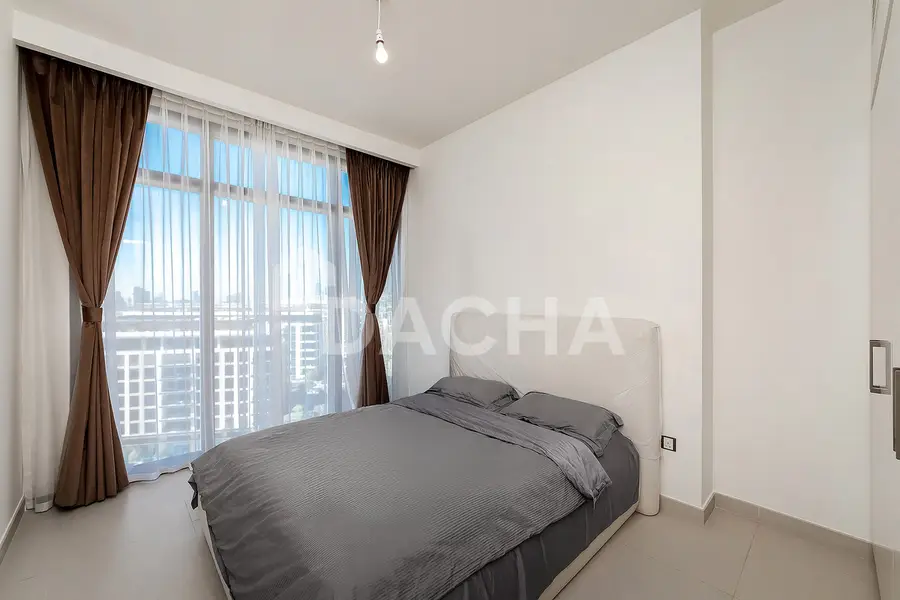 Corner Unit | Mid floor | Water View