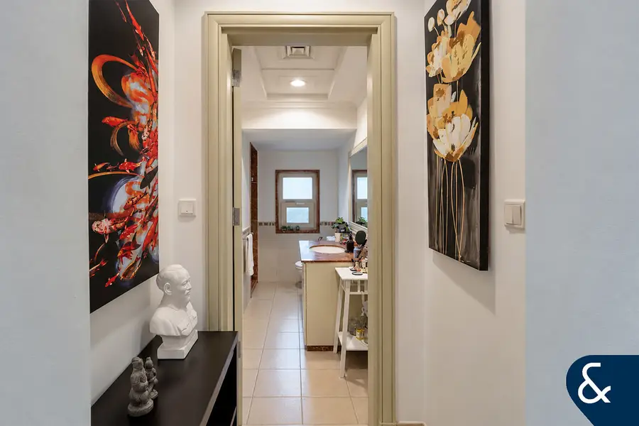Exclusive | 4 Beds + Maid | Corner Unit