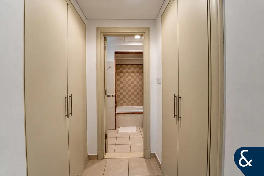 Exclusive | 4 Beds + Maid | Corner Unit