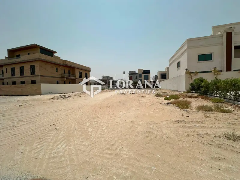 Luxury Living | Vacant on Transfer | Spacious