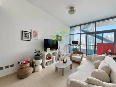 Studio zum Miete in Jumeirah Lake Towers (JLT), Dubai - reference-only-furnished-living-room-02. jpg