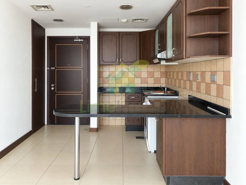 4 dubai-indigo-tower-jlt-studio-apartment-fitted-kitchen-03. jpg