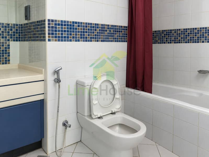 11 dubai-indigo-tower-jlt-studio-apartment-bathroom-10. jpg