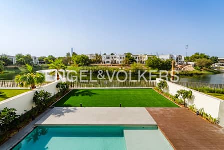 5 Bedroom Villa for Sale in Jumeirah Park, Dubai - Lake View | 7500 Plot | Single Row | H&H
