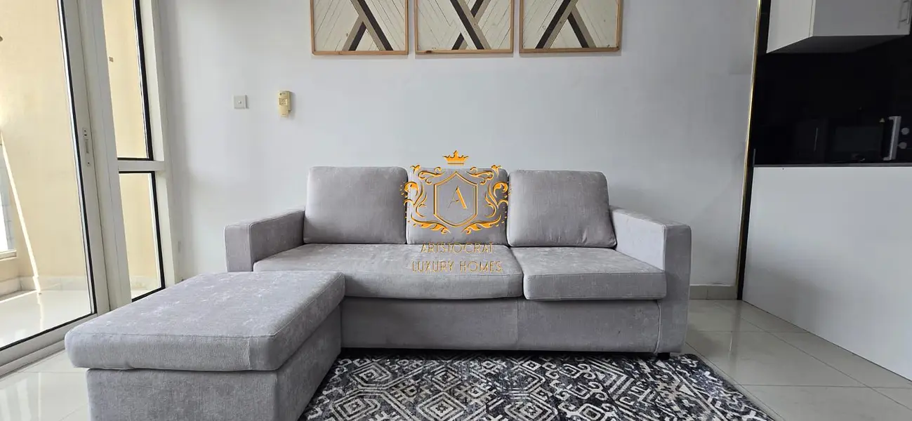 Central Prime Location I Newly Furnished 1BR Plus Quest-Room I 1 Parking