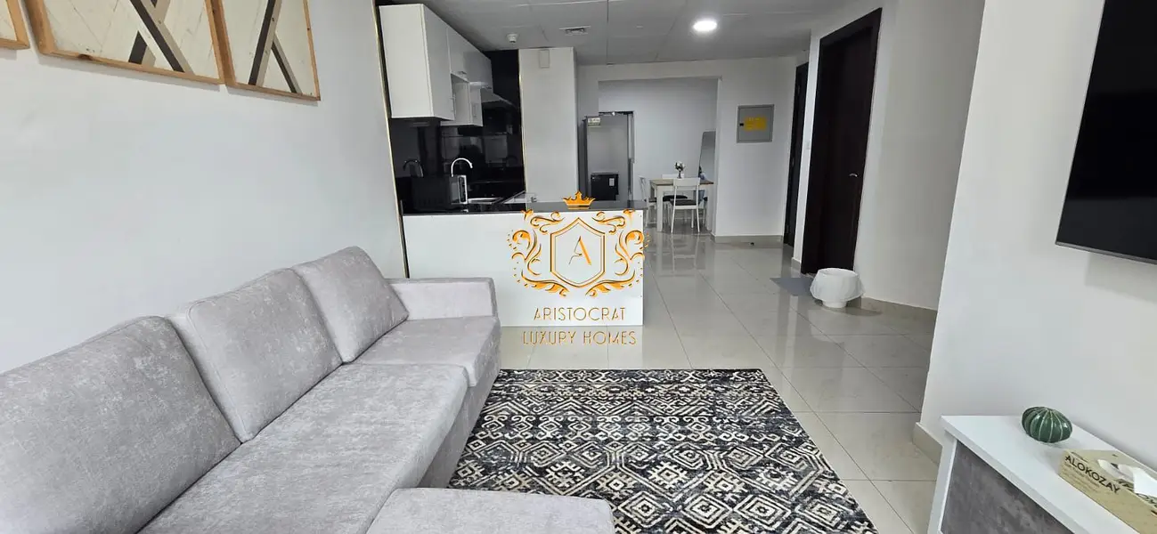 Central Prime Location I Newly Furnished 1BR Plus Quest-Room I 1 Parking