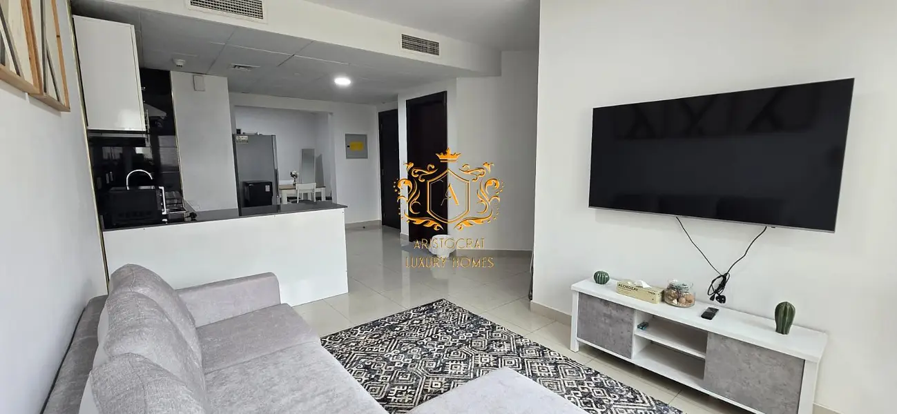 Central Prime Location I Newly Furnished 1BR Plus Quest-Room I 1 Parking