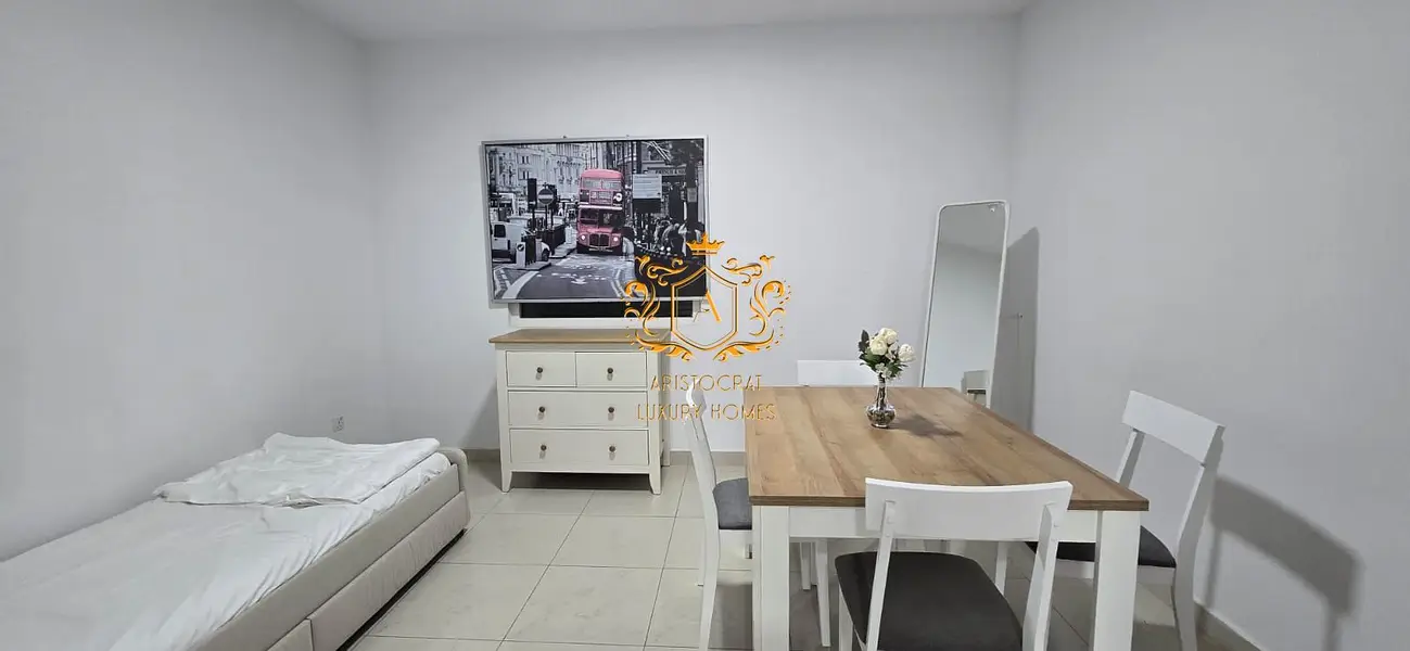 Central Prime Location I Newly Furnished 1BR Plus Quest-Room I 1 Parking